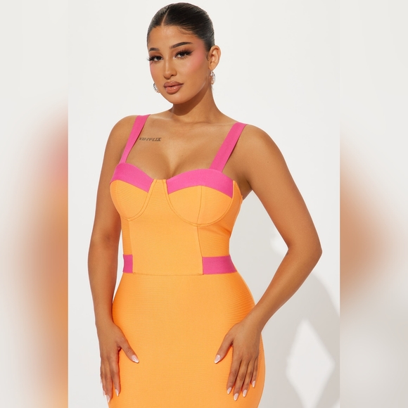 Fashion Nova Dresses & Skirts - Fashion nova color block dress